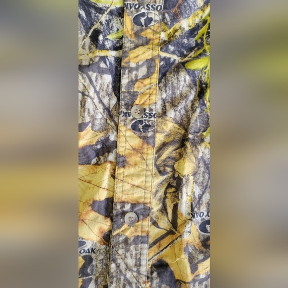 MOSSY OAK | Camouflage Short Sleeve Men's Button Down | Size 2X - Picture 6 of 10